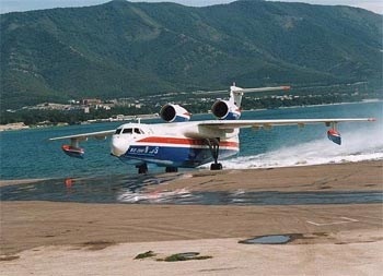 Beriev sortant de l'eau